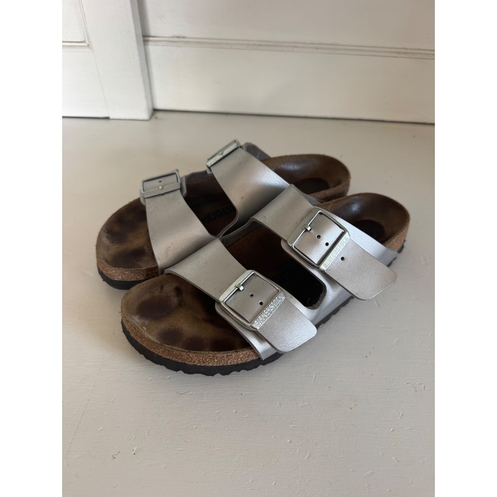 Birkenstock Arizona metallic silver sandals size 39 (8-8.5) - Picture 2 of 10